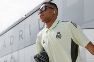 宣告回归❗ 姆巴佩社媒感叹终于回归，此前肠胃炎瘦10斤+缺席比赛