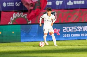 替补3分钟送助攻，中超官博称赞蒯纪闻：吹响反击号角，效率拉满