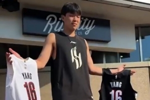 韩媒：开拓者选杨瀚森不只为中国市场 他打不出来球探要被处分的