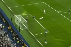 维尼修斯边路爆趟妙传姆巴佩，姆总错失良机倒头就睡🤣