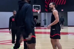 谁来承担组织重任？火箭队训练：KD申京状态依旧，谢泼德弹无虚发