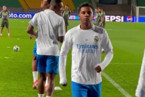 有去现场的吗😁？皇马在阿拉木图体育场的踩场训练