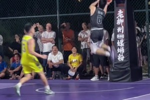 菲叔快攻10秒刷6次篮，CBA都不敢这么演！